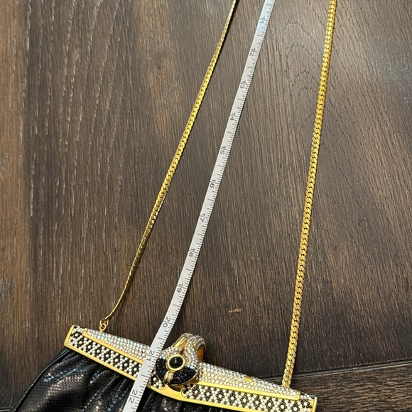 Vintage Black and Gold Clutch Bag - Picture 14 of 14